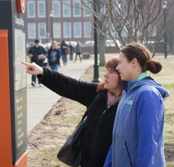 Picture of student looking at the campus map